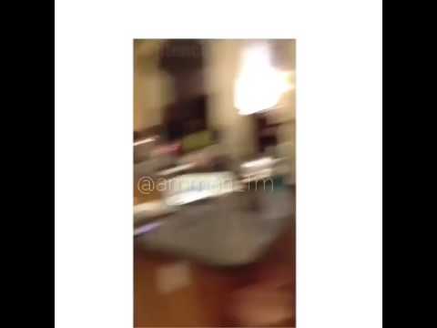 لقاء جميل لشاب عسكري مع حبيبته بعد فراق طويل