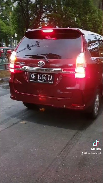 AVANZA MOBIL SEJUTA UMAT