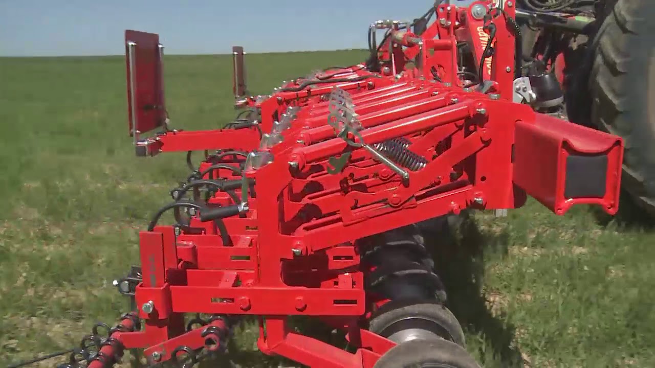 Row Guard Cultivating narrow rows with the row guard and chopstar - YouTube