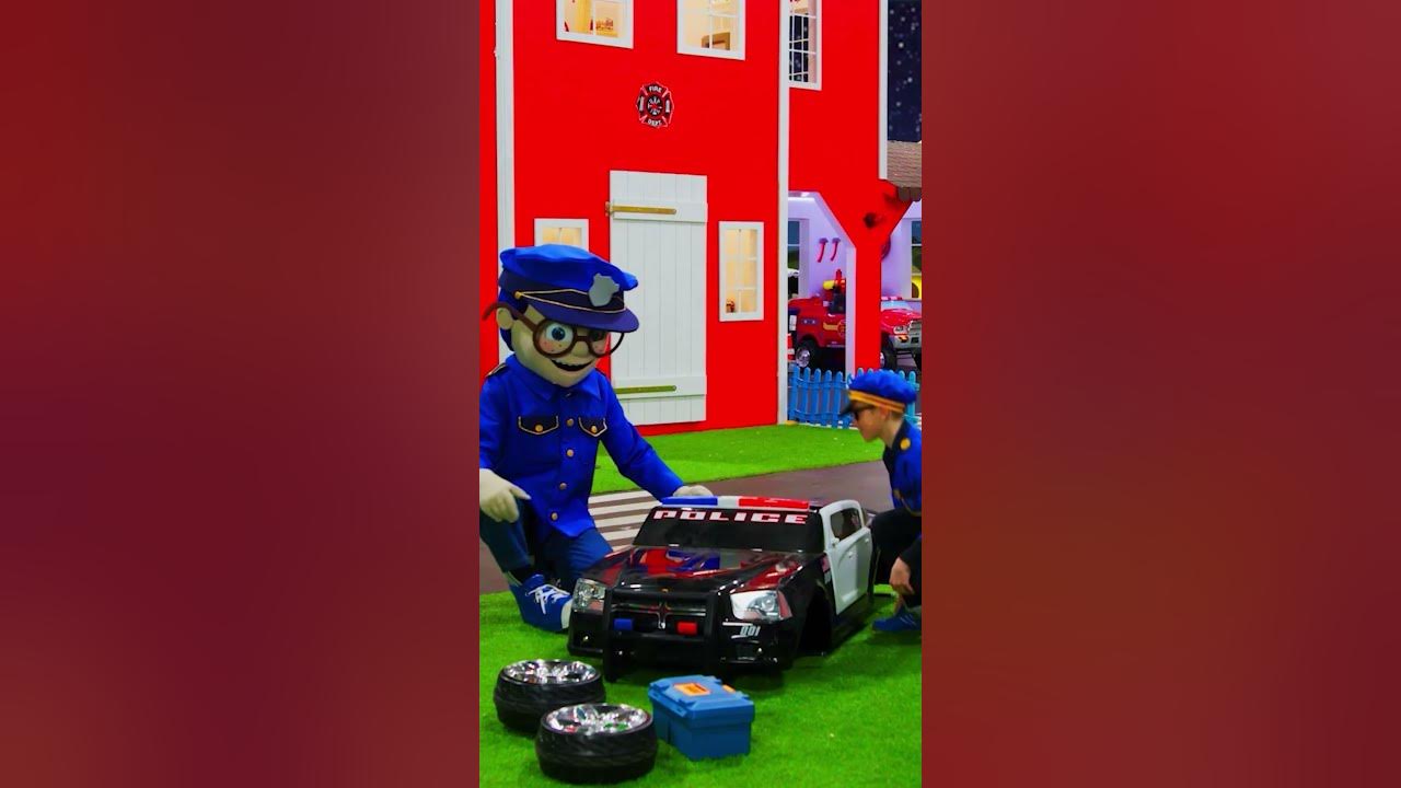 The Kids build a police car 🚓 #shorts