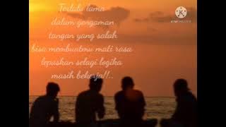 Story wa /Chover lagu Naff terandap laraku.
