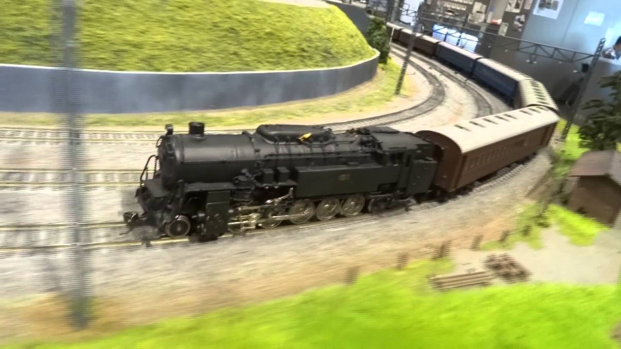 Hoゲージ 蒸気機関車 E10型 旧客17輌 走行動画 Youtube