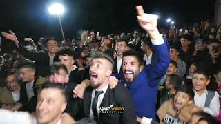 Tıvorlu İsmail Konserinde İzdiham Yaşandı Elbiseleri Parçalandı