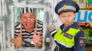 Побег из тюрьмы! Полицейский учит воришку азбуке жизни!