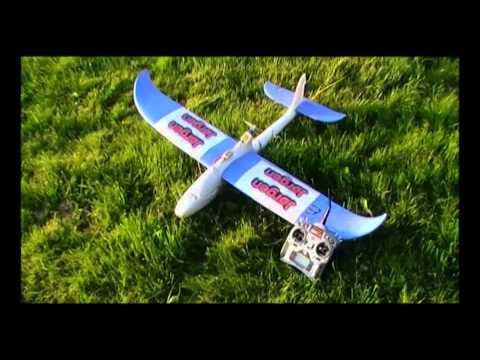 Video: Flyet Jagte En Flyvende Underkop - Alternativ Visning