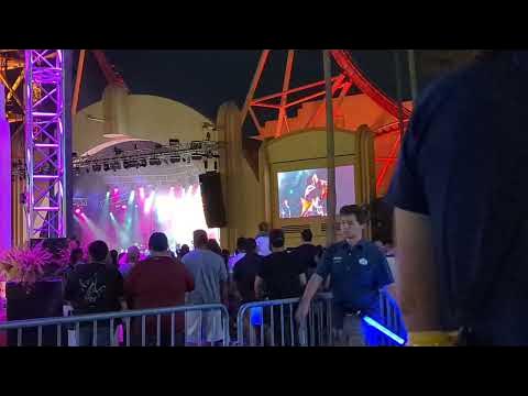 queen latifah mardi gras universal