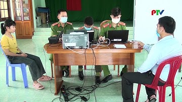 Công an huyện Phú Quý xuống tận địa bàn cấp thẻ CCCD