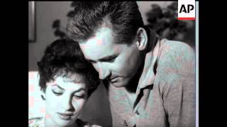 GINA'S (LOLLOBRIGIDA) BABY Information