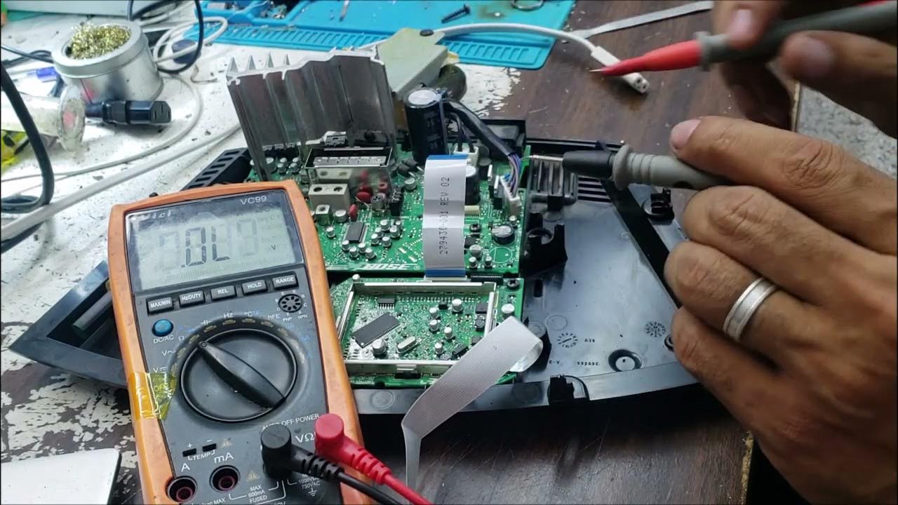 Bose radio cd player AWRCC2 no power please wait wont turns on YouTube