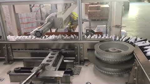 Full servo Baby diapers counting stacker and packing machine(wicket bags)