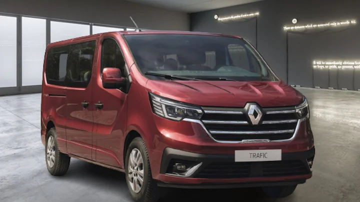 2025 Renault Trafic MASTER ⚡️ PASSANGER VAN REDESIGN