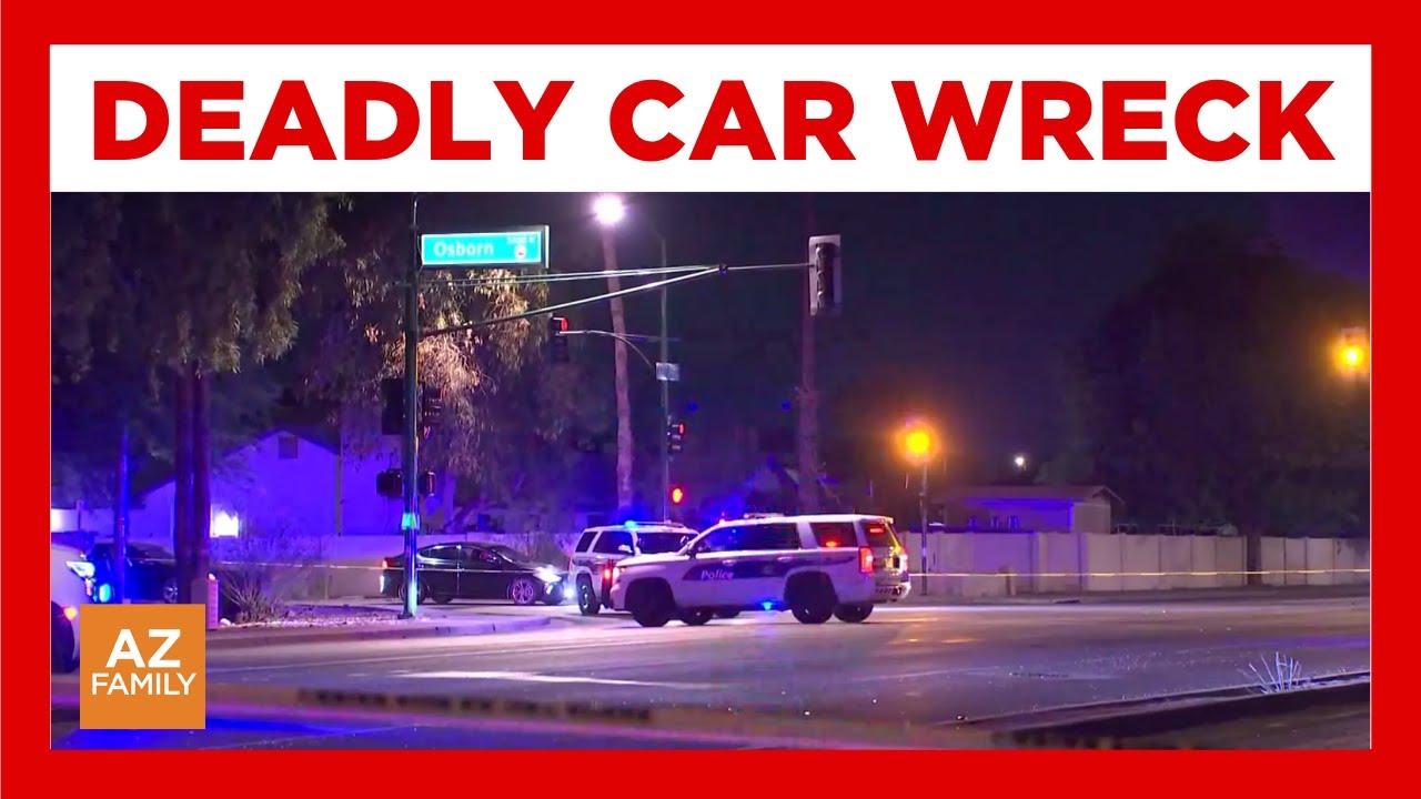 At least 1 dead after crash in west Phoenix - YouTube