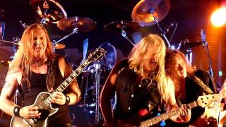 Primal Fear - Fighting The Darkness: The Darkness &amp; Reprise (Live In Turon)