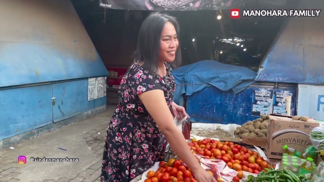 MENDADAK AWAN AWAN NENG PASAR BLONJO GAESS