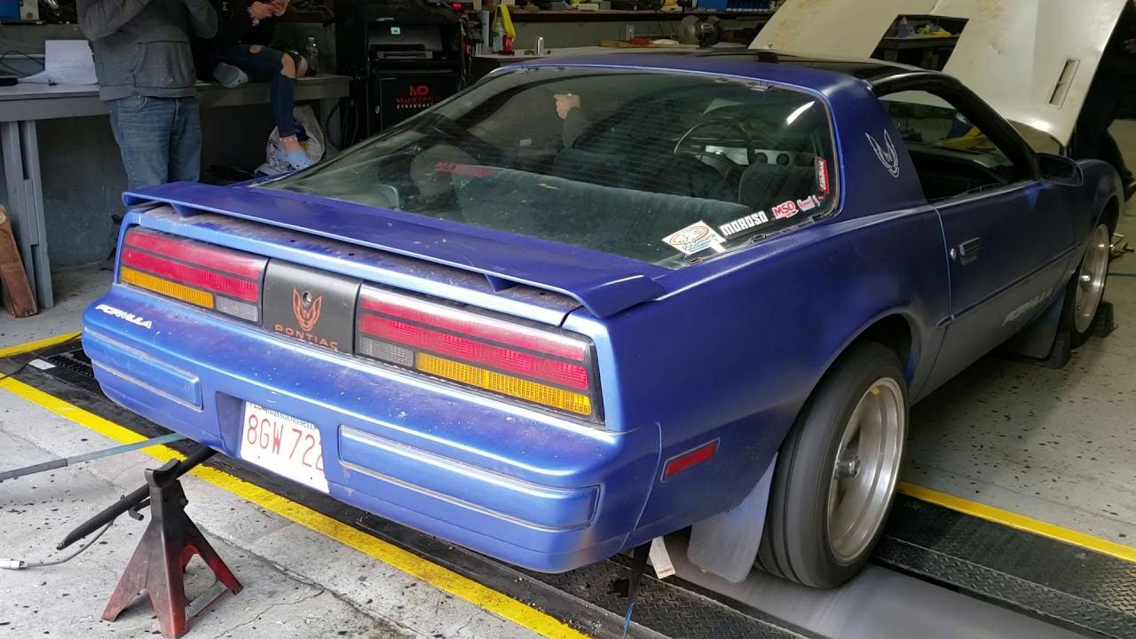 89 Pontiac Firebird Formula 305(?) /5 speed