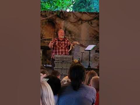 Oregon Reptile Man #oregon #travel - YouTube