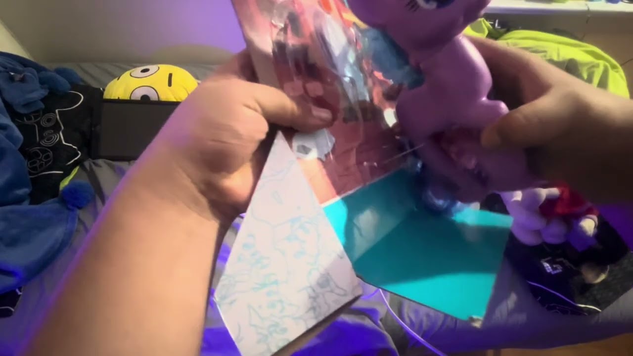 Elinor and Friends Unboxing Horse Lovely Knockoff My Little Pony Toy Episode 4129