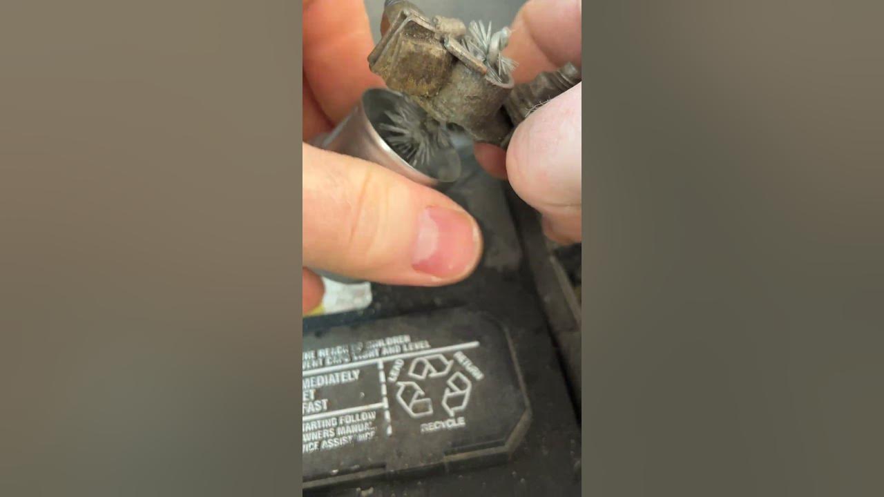 Save Yourself! Quickly fix loose battery terminals 🔋🔋 - YouTube