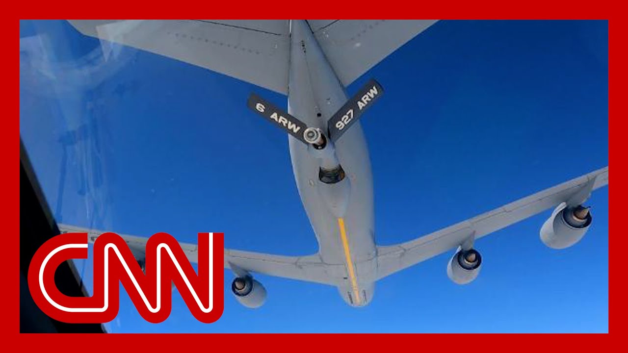 ⁣Hear Chinese warning to US plane in midair over South China sea