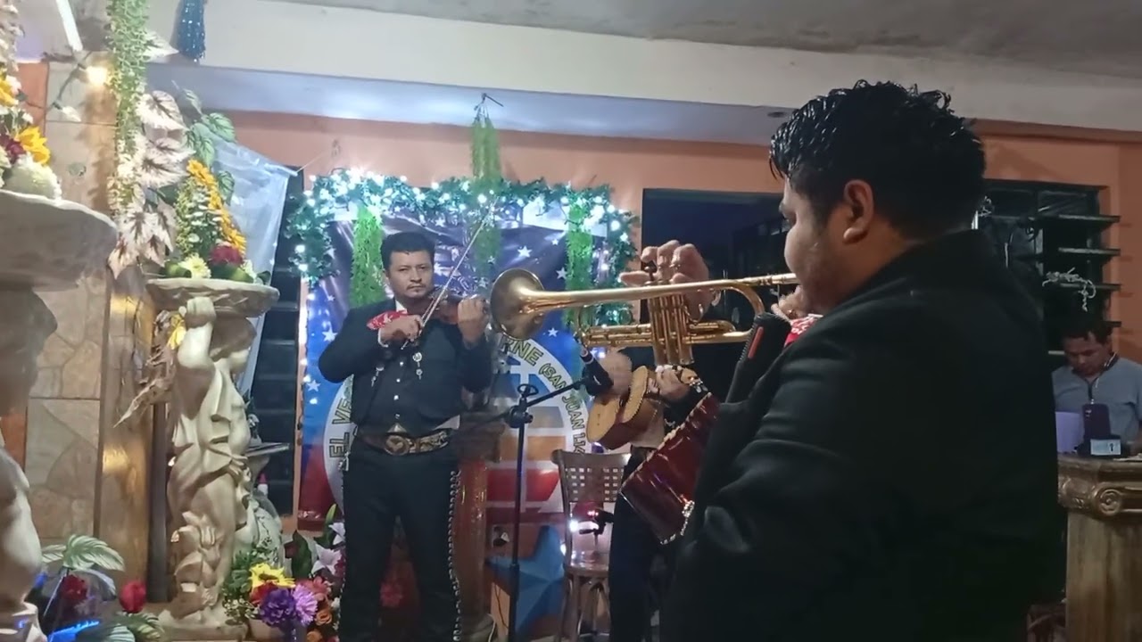 Serenata a la Virgen de Guadalupe 