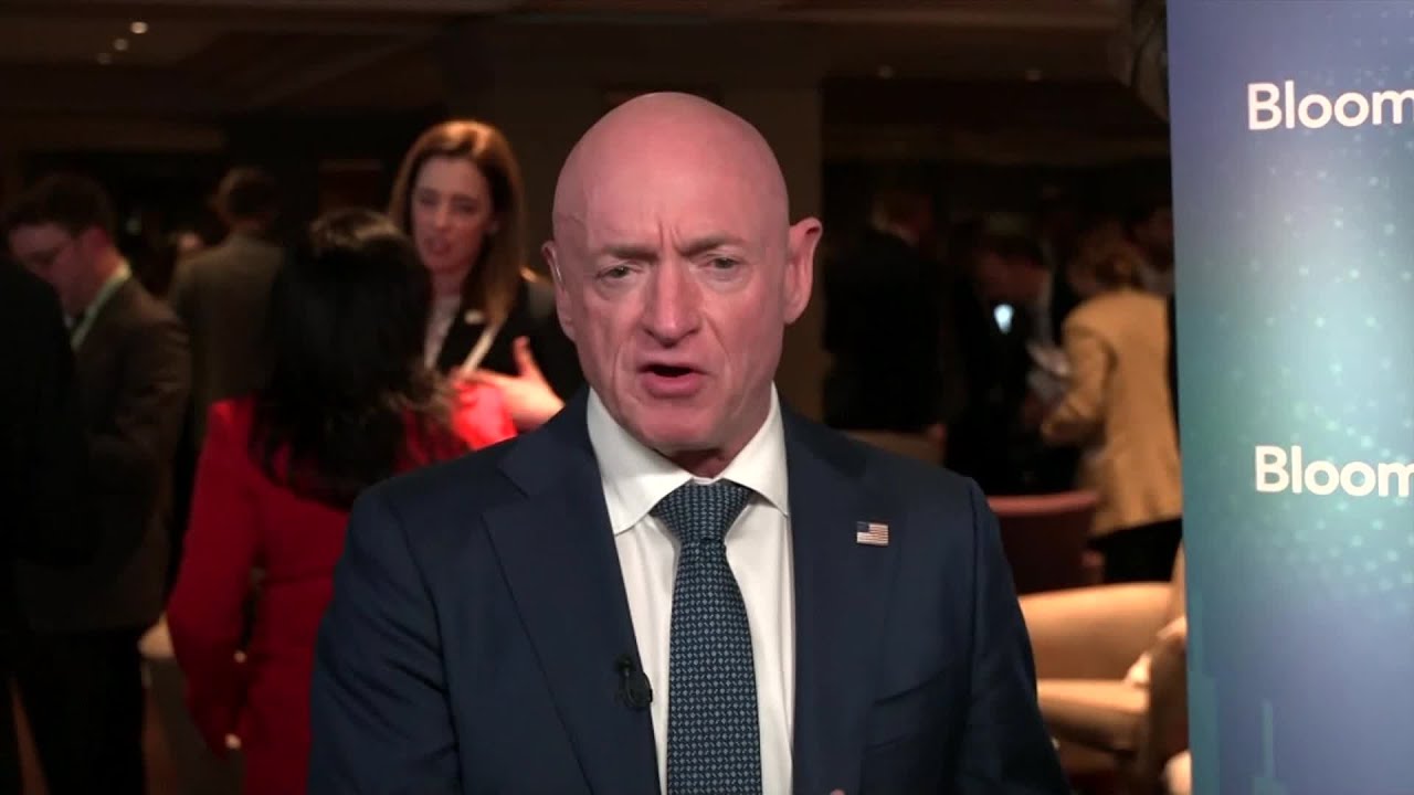 Using Force Against Iran Could Backfire, Sen. Kelly Says