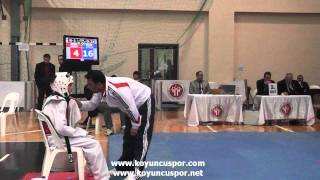 49Kg Quarterfinal_Damla Sezgin Vs Nihal Satılmis (Turkish Junior Taekwondo Championships 2012)