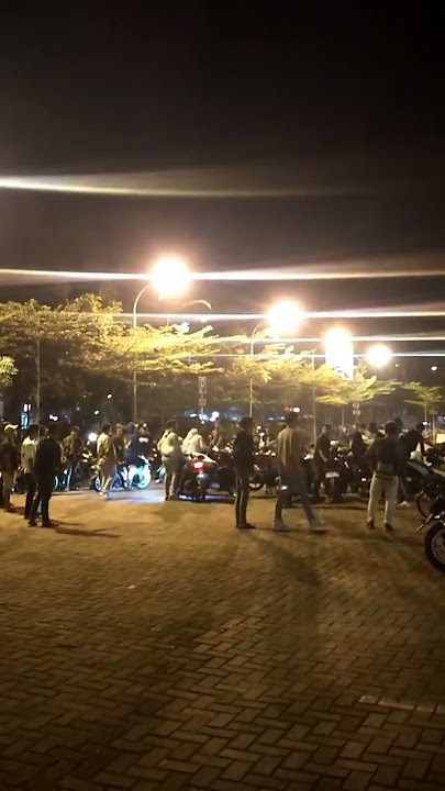 'MALAM MINGGU NGUMPUL BARENG TEMEN#suasana#malam#ngumpulbareng#temen