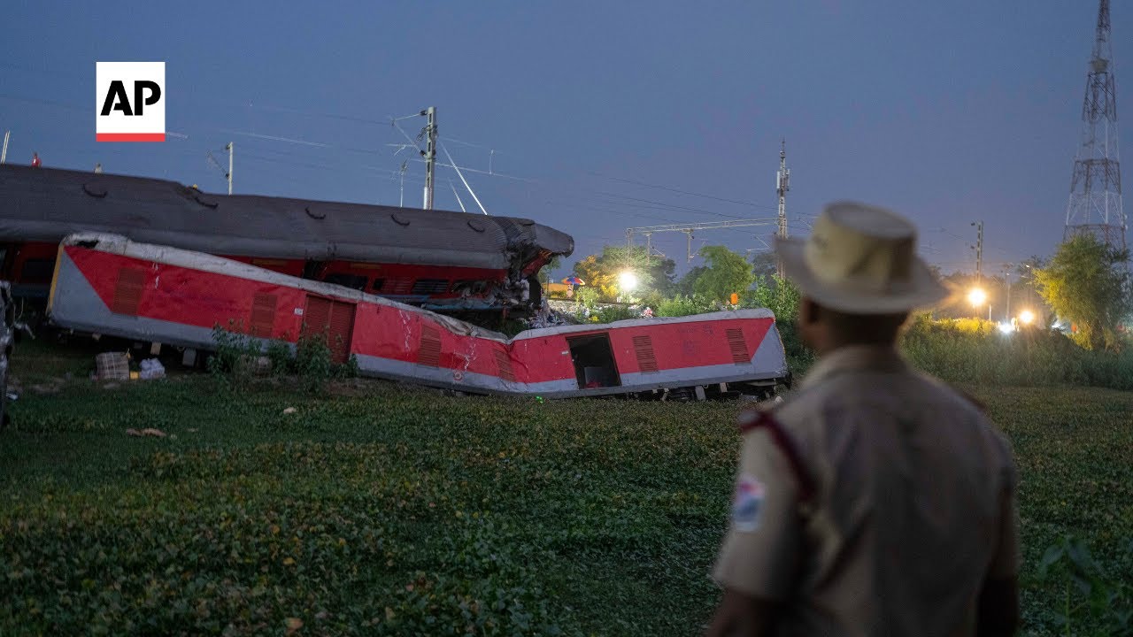 Error in signaling system led to train crash that killed 275 people in India, official says