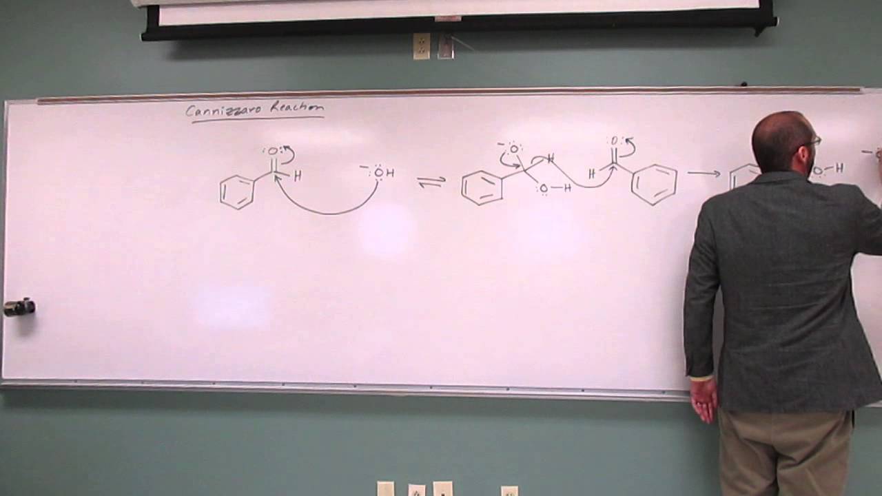 Cannizzaro Reaction - Disproportionation of Benzaldehyde 003 - YouTube