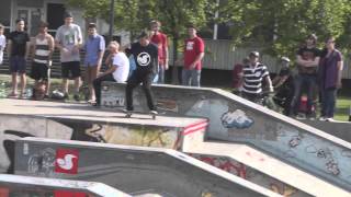 Download lagu DVS Team Skate Demo Lingner Dresden DVS Team Skate Demo Lingner Dresden