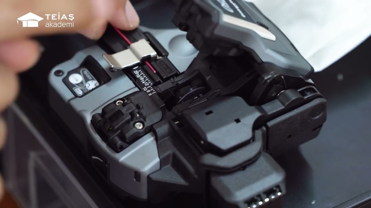 Elektronik Eğitimi-Fiber Optik Kablo Ek Yapımı