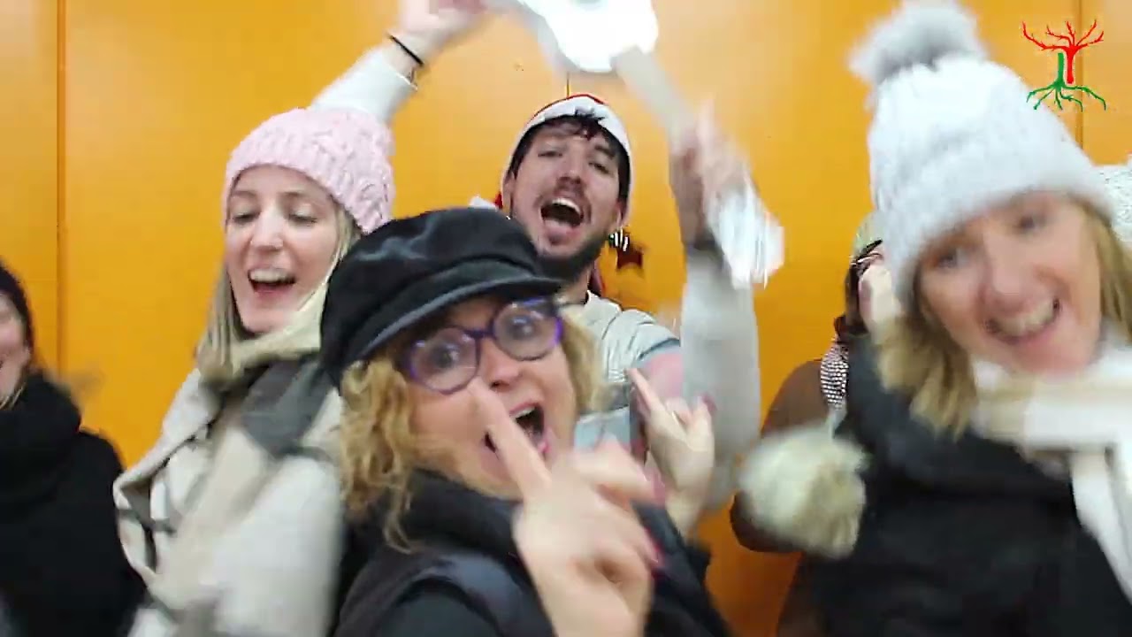 Vídeoclip de Nadal   Escola Les Arrels 2023