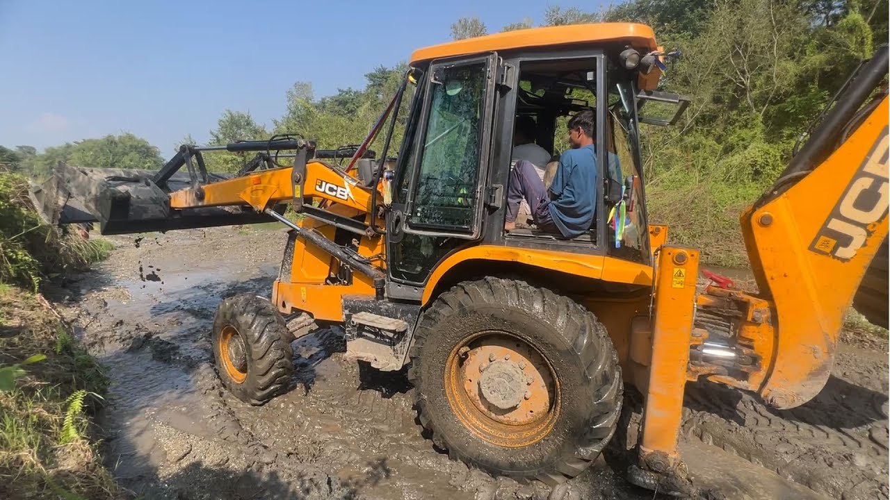 JCB Backhoe Loader Video New 2026 (JCB Operator) 