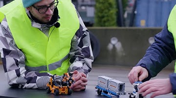 Container Yard - LEGO Technic  - Designers