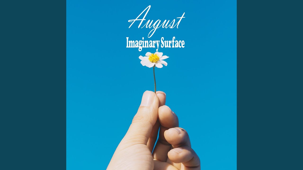 August auf YouTube ansehen August auf YouTube ansehen