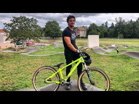 Ce Pumptrack est énorme!