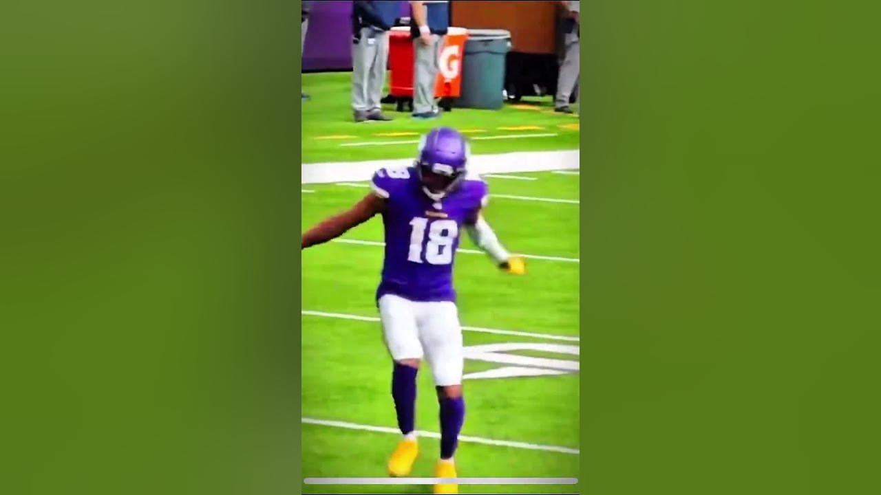 Justin Jefferson vrs Tyreek Hill. NFL griddy viral fyp shorts 