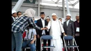 orang cina masuk islam setelah mendengarkan ceramah ustadz arifin ilham