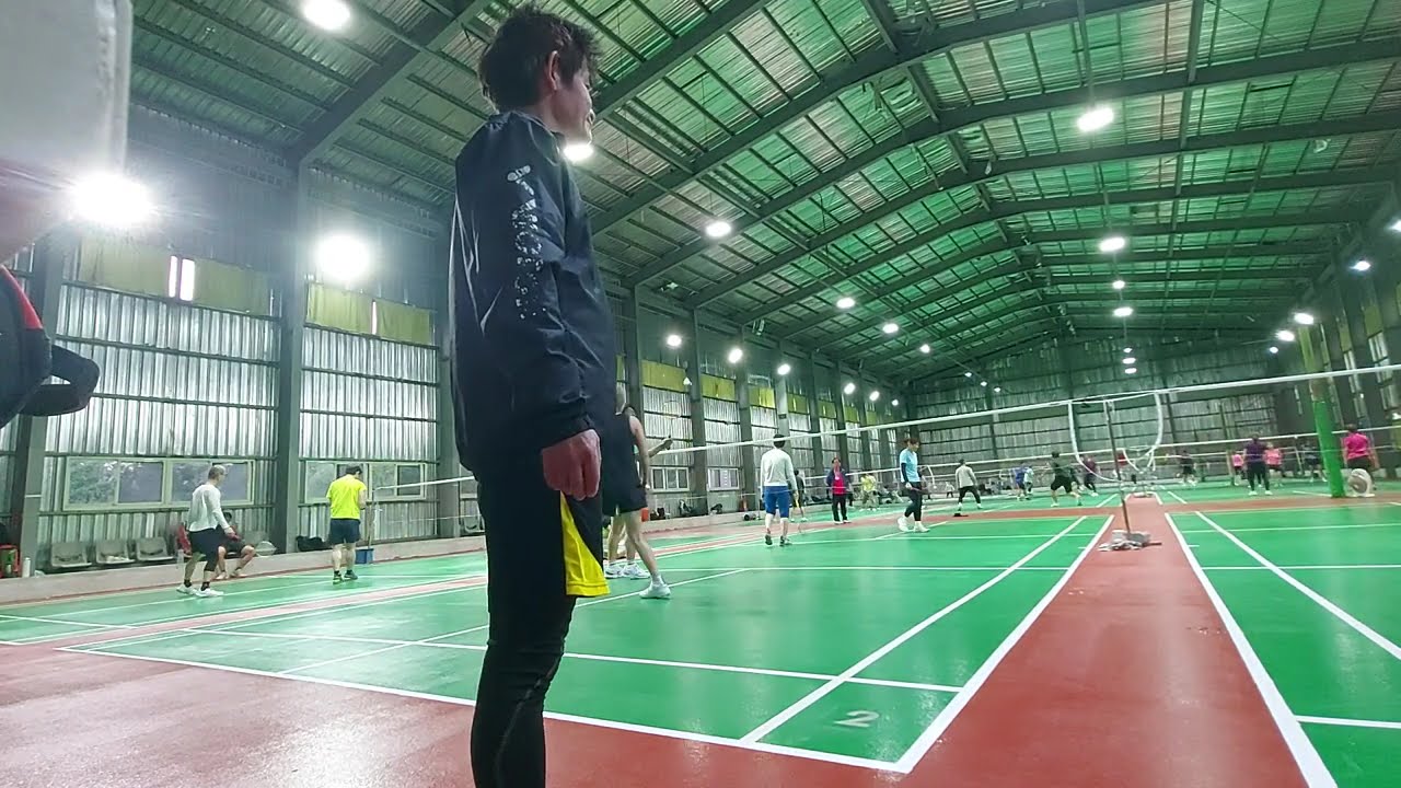 20260208豐盛羽球隊-小甄姐與姊夫 VS Diane與我