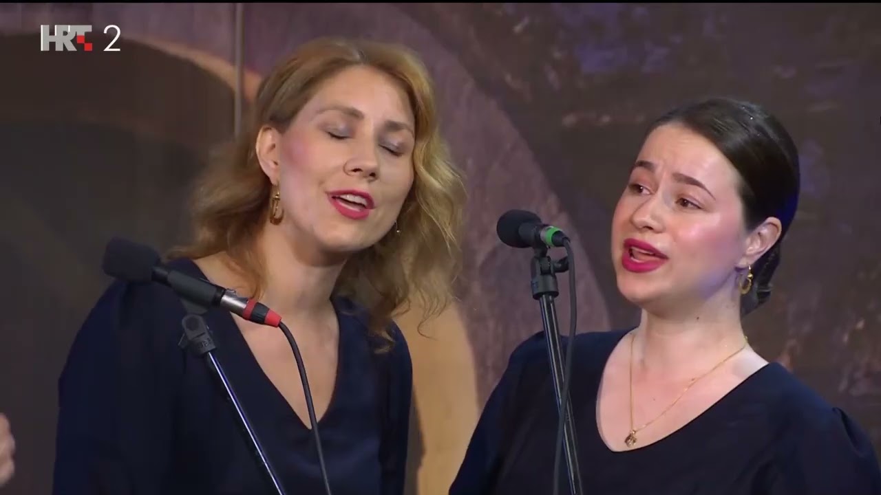 Prid oltarom kleči diva - klapa Arija (ž) - FDK 2025