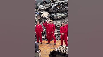 Thumbnail of fujii Kaze working hard behind the scenes