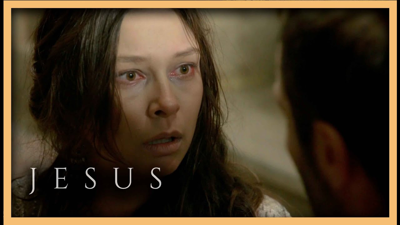 Madalena fica possuída e tenta matar Petronius | NOVELA JESUS