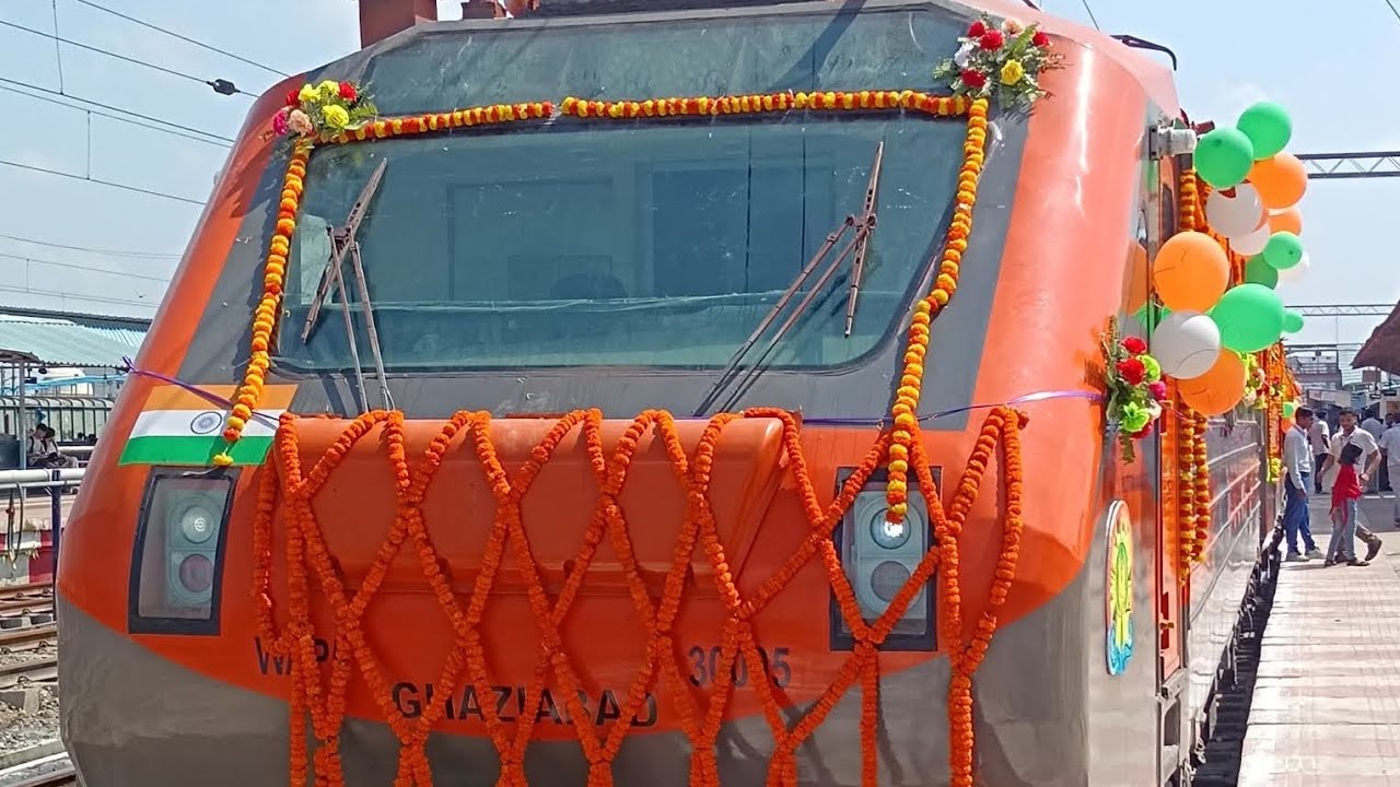 Saharsa lokmanya tilak Amrit Bharat Expressget Ready for Departure at Khagaria junction. Full video 