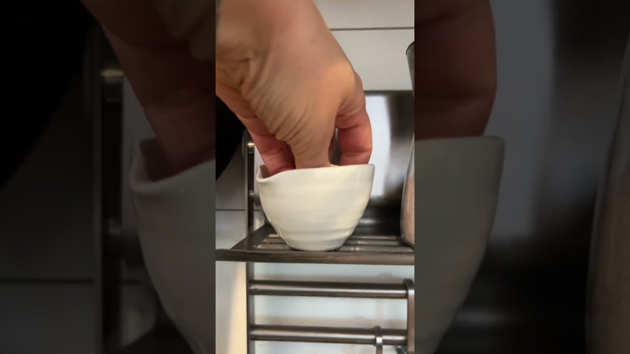 EFFICIENT KITCHEN TIP OF THE DAY: Salt Pinch Bowl 