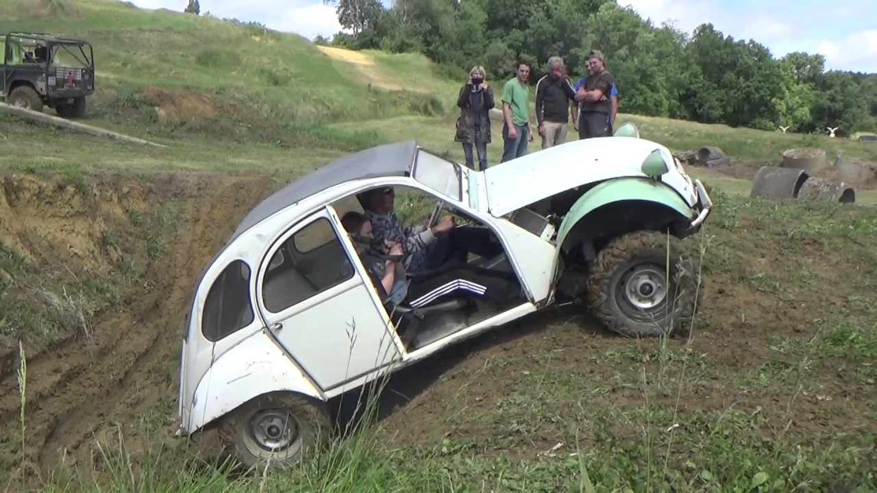 Gaujacq 2017 2cv trial