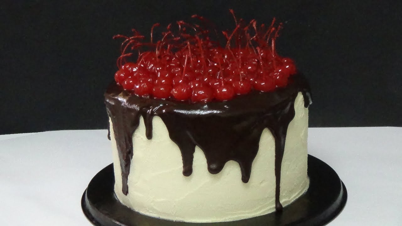 White Forest Cake Vs Black Forest Cake White Forest Cake Vs Black Forest Cake