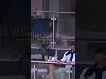Waiter STEALS golf ball 😂