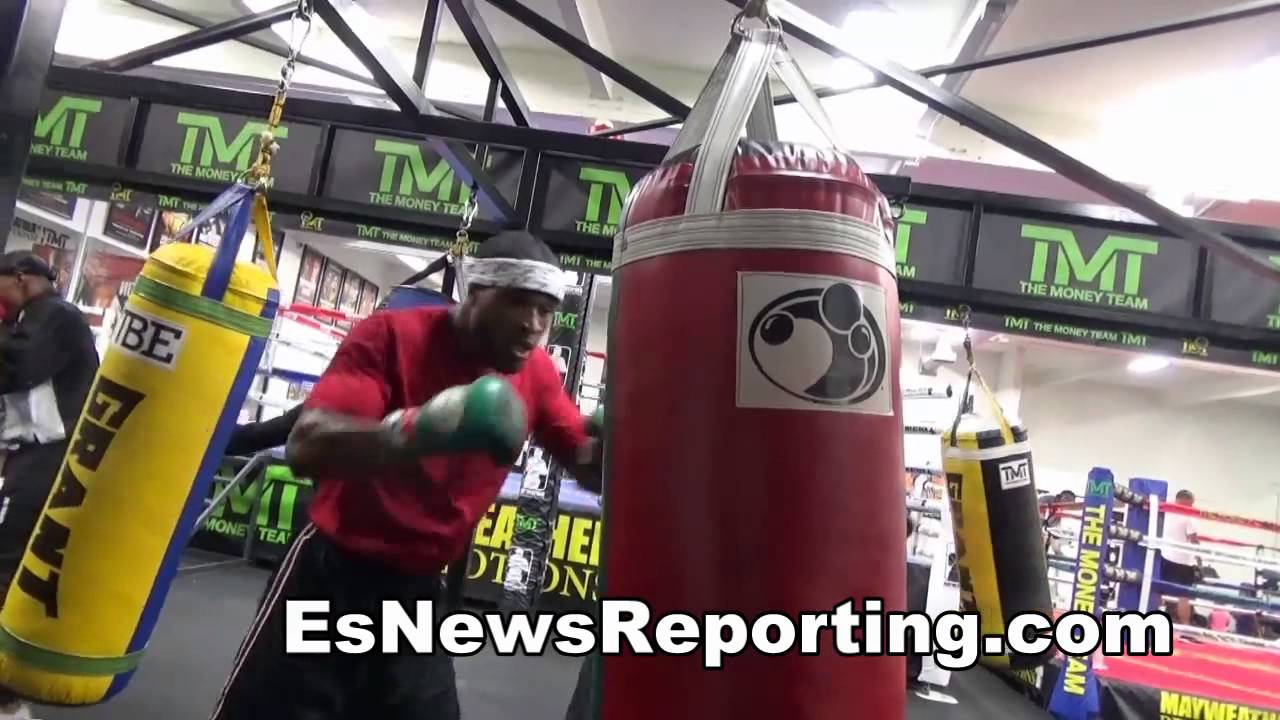 OHIO BOXING STAR AT MAYWEATHER BOXING CLUB EsNews Boxing YouTube