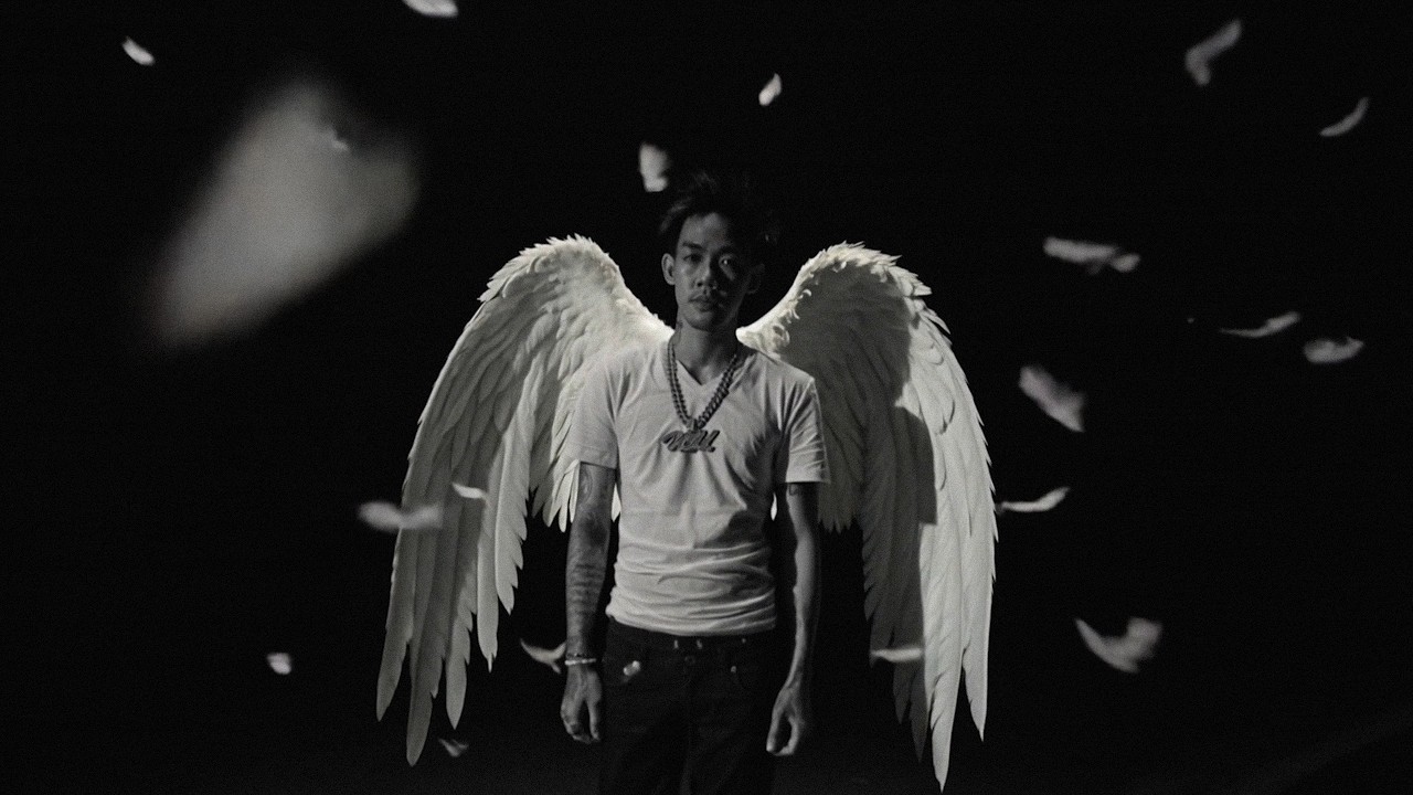1MILL - FLY AWAY (Official Music Video)