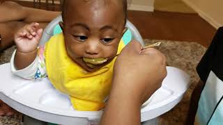 Baby mukbang (first time having baby food)